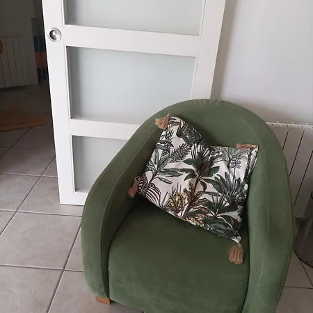 A Tous Vents Pensjonat La Roche-Chalais